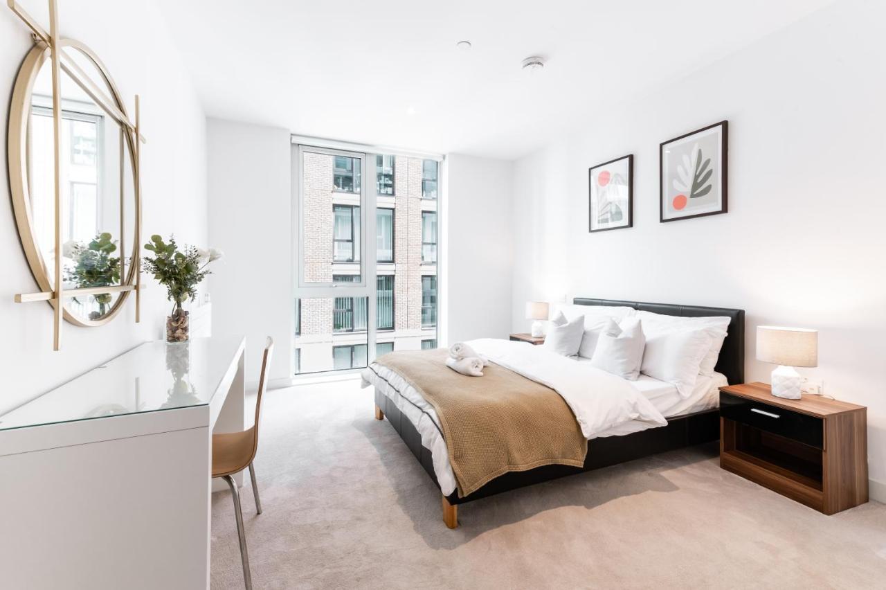 Khayat Homes - The Owelor - Two Bed London Bagian luar foto