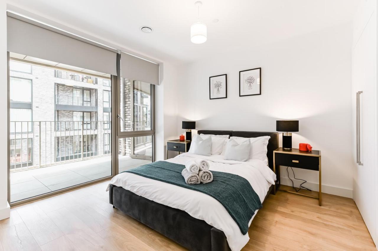 Khayat Homes - The Owelor - Two Bed London Bagian luar foto